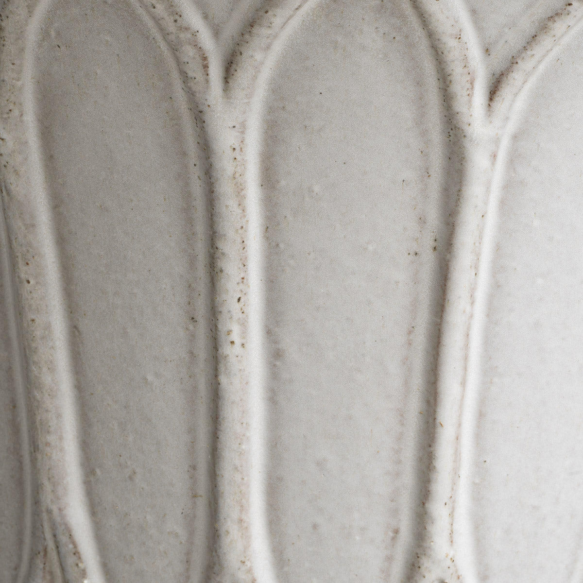 Eichholtz Outdoor Planter Iverson set of 2 — Light Grey Ceramic hero image (Image 9)