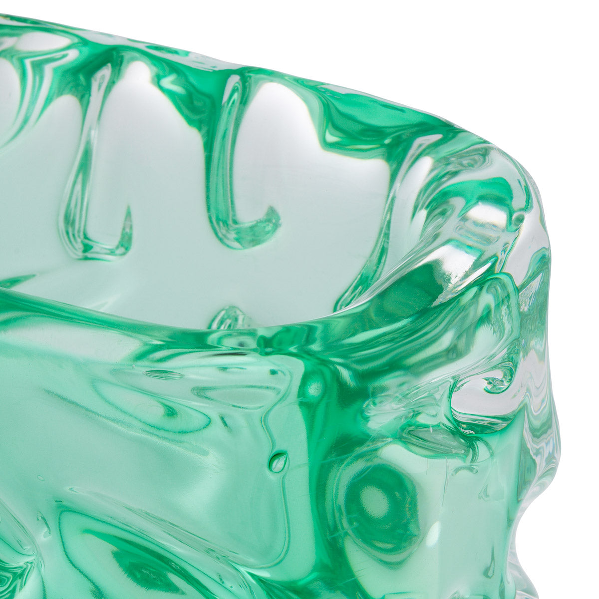 Bowl Avoir by Eichholtz in a styled setting — Green, Hand Blown Glass (Image 4)