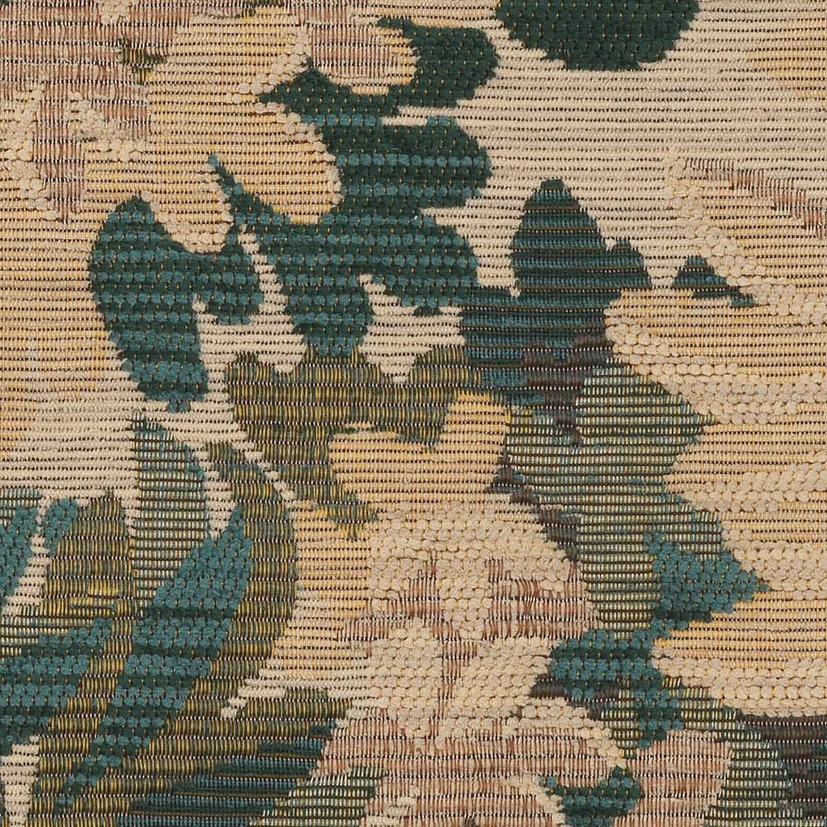 Detail shot of Cushion Amarante craftsmanship — Cotton, Polyester accents (Image 5)