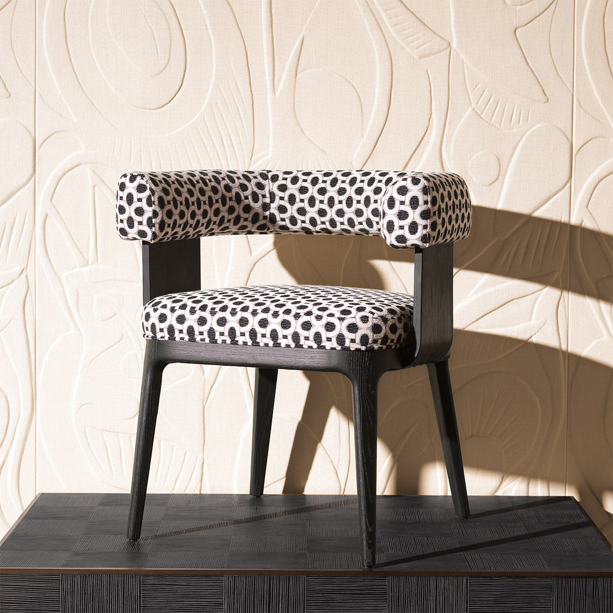 Close-up of Dining Chair Dubois highlighting Viscose, Linen, Polyester and Black Oak Veneer, Sunbeam Black (Image 10)