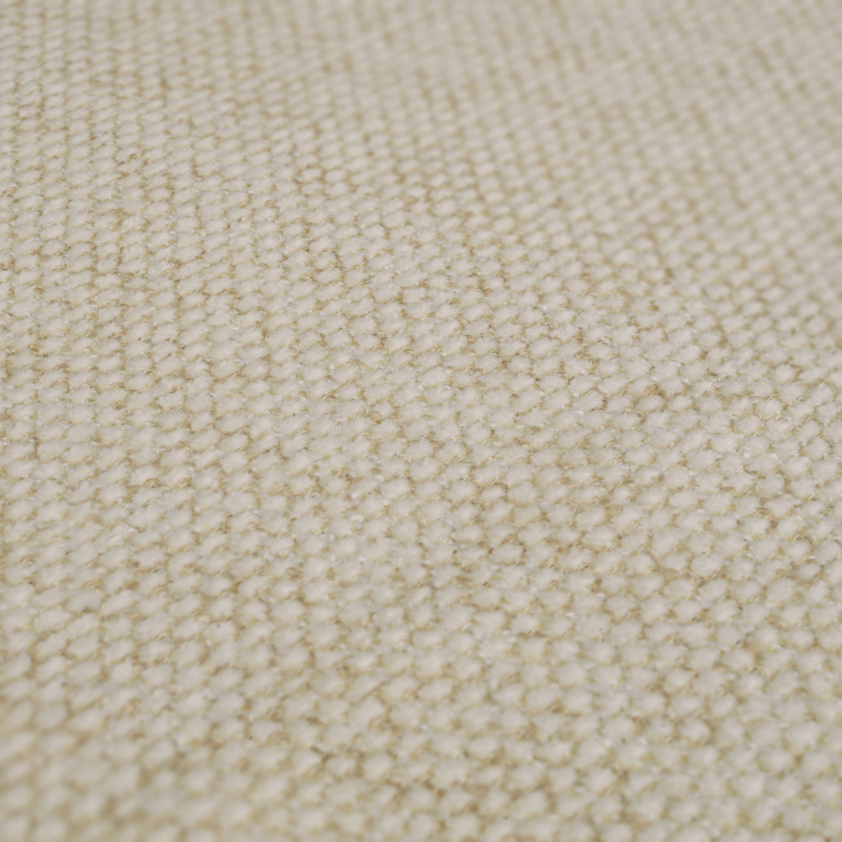 Close-up of Dining Chair Gainsley highlighting Brass, Polyester and Brushed Brass, Axton Off-white (Image 2)