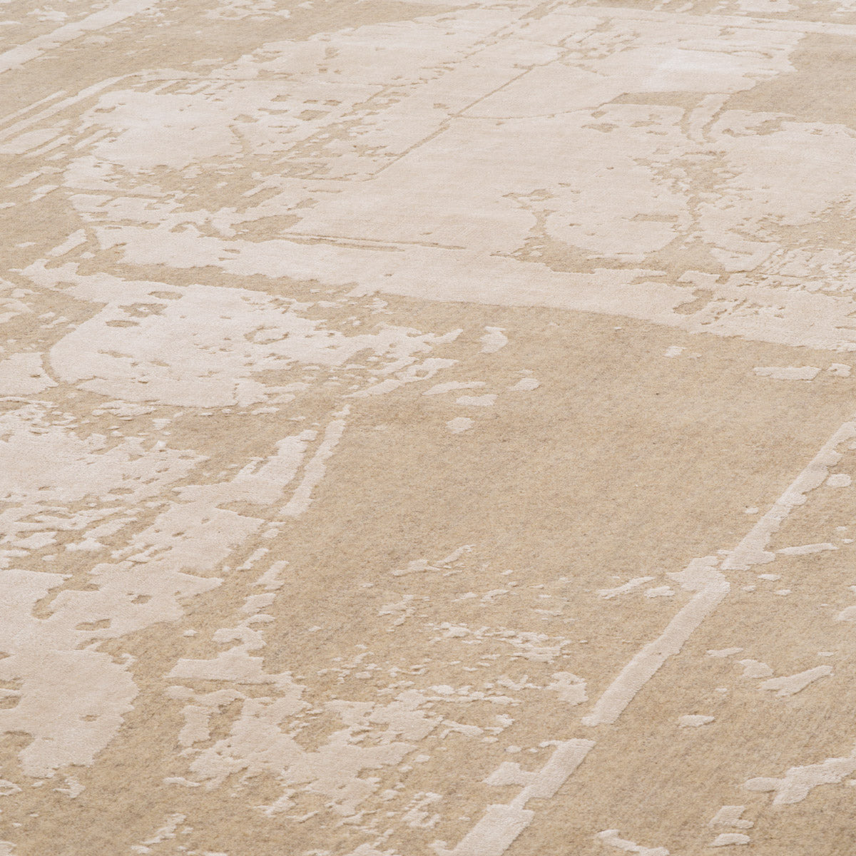 Eichholtz TM0060 Introducing the "Akhtihotep Carpet" by Eichholtz, a stunning creation inspired by the relief "Depicting Personified