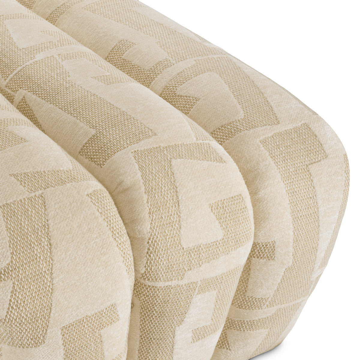 Eichholtz Bench Eastborne statement in any luxury interior. Dimensions W 56.5" D 23.5" H 17.0" Expertly made for