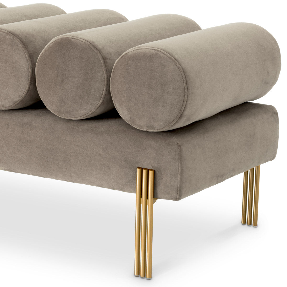 Eichholtz Bench Oxley savona greige velvet for a sumptuous mid-century look. Bench Oxley Crafted by Eichholtz this benche