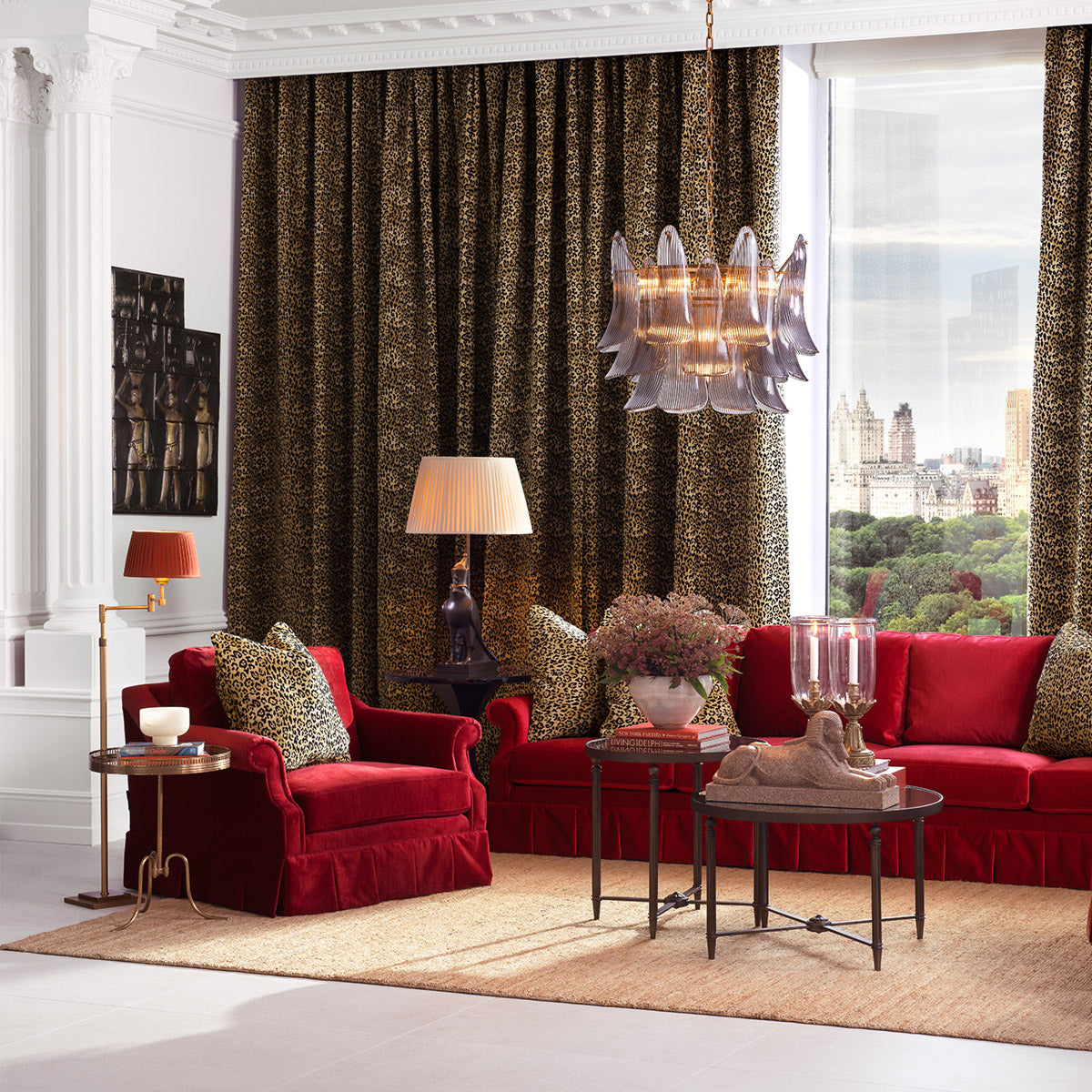 Eichholtz Bowl Fayum 1887-1750 B.C.) discovered in a tomb at Haraga. Crafted with the finest onyx finish, this