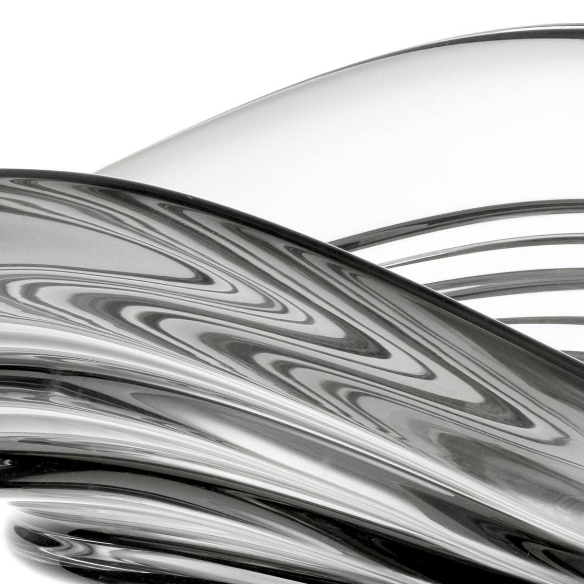 Eichholtz Bowl Pheadra S to any space, use the Bowl Phaedra S as a centerpiece or to display its