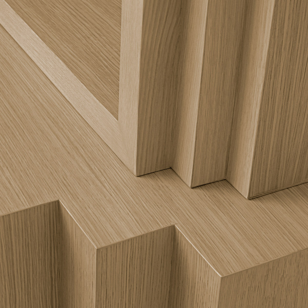 Eichholtz Cabinet Metropolitan L from The Metropolitan Museum of Art and New York City, the large Cabinet Metropolitan takes