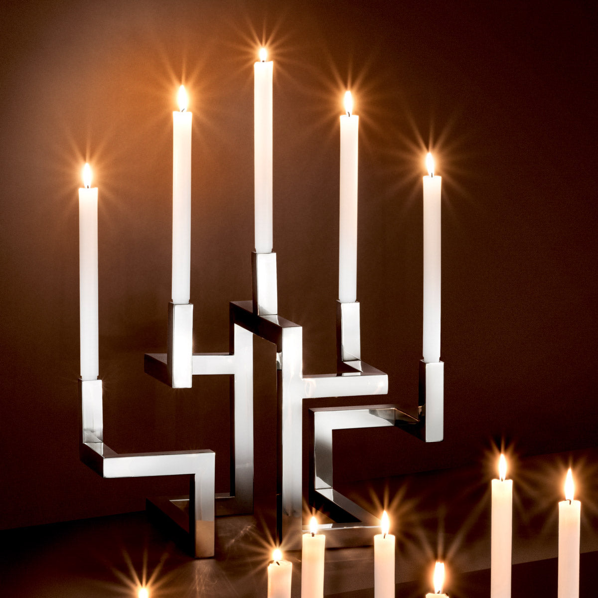 Eichholtz Candle Holder Skyline New York, this beautiful architectural design adds urban chic to your décor. It accommodates five