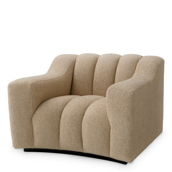 Eichholtz Chair Kelly Elevate your interior design with the Kelly Armchair from Eichholtz, featuring a softly textured Cascade