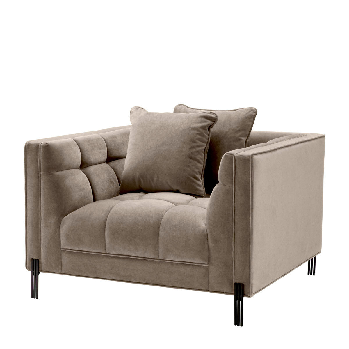 Eichholtz Chair Sienna The sumptuous Sienna Chair pairs comfort with high-style. Featuring a t-shape, its backrest forms a