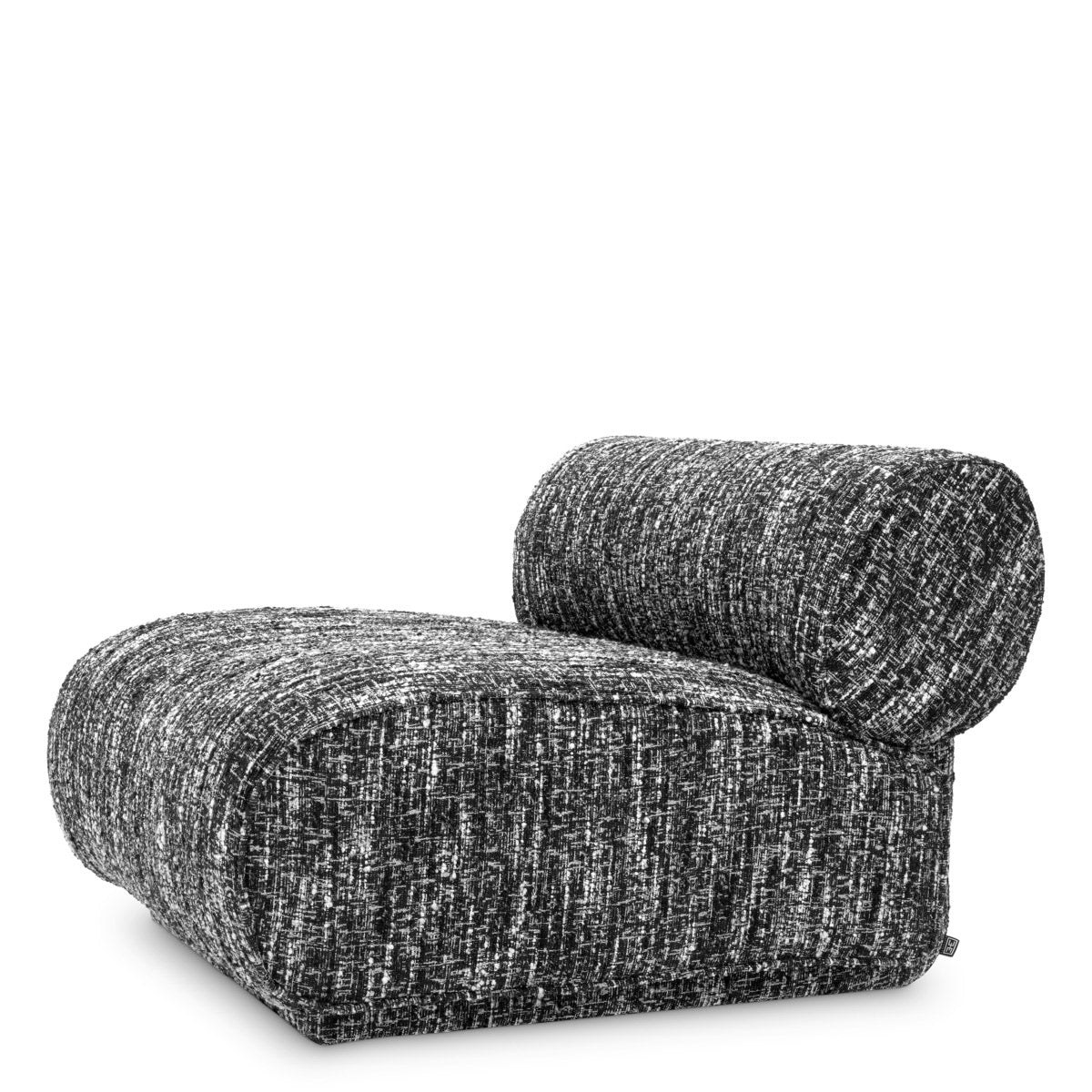 Eichholtz Chair Urbano space. Ideal for those who appreciate both style and comfort, the Chair Urbano Bouclé Sonata