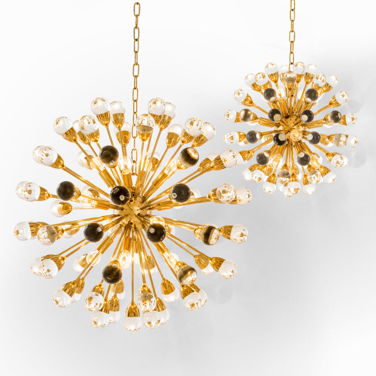 Eichholtz Chandelier Anto S Crafted by Eichholtz this pendants/lanterns/chandelier pairs refined design with elevated materials for a sta...