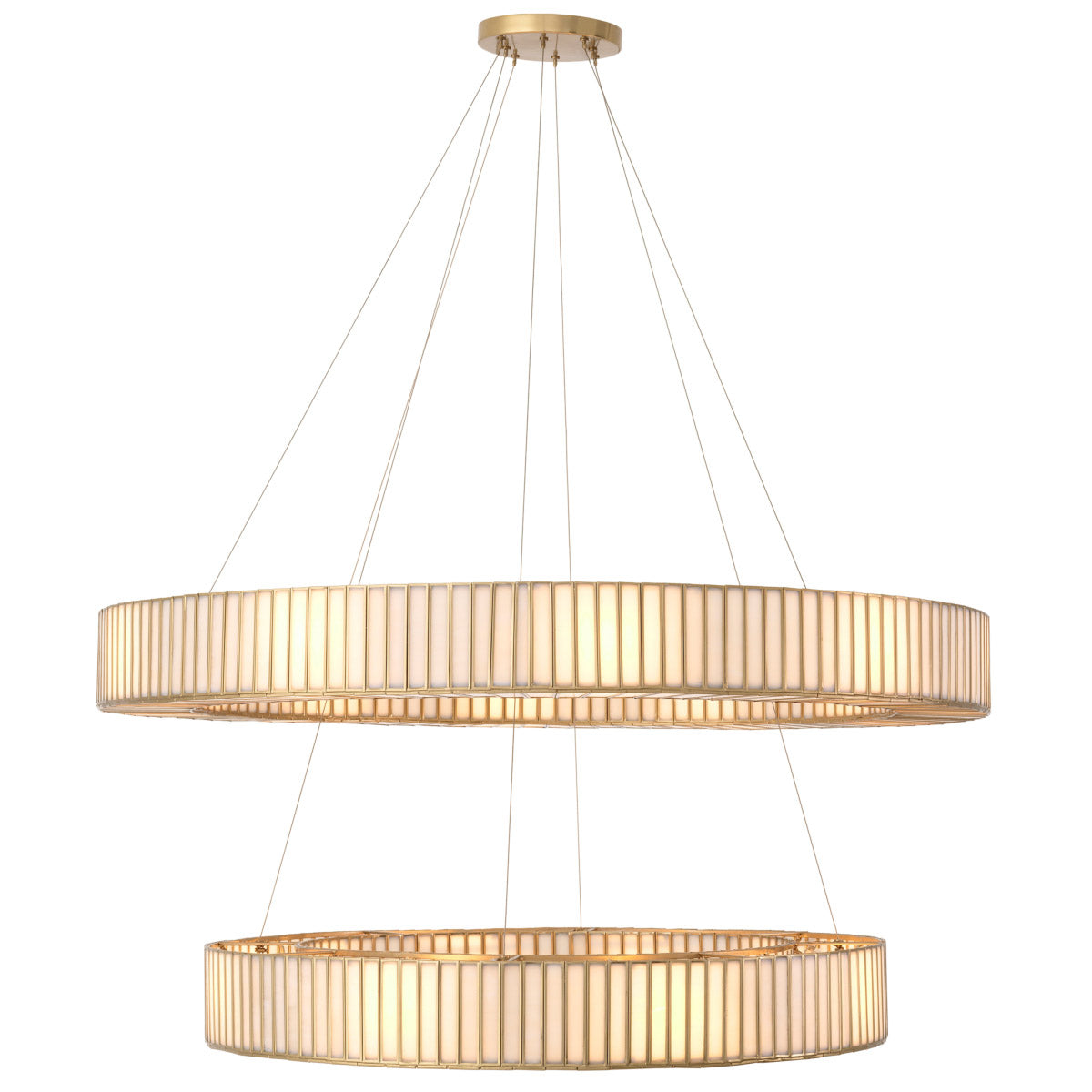 Eichholtz Chandelier Monari brass finish evoke a sophisticated lifestyle, suitable for any luxurious interior design. Chandelier Monari C...