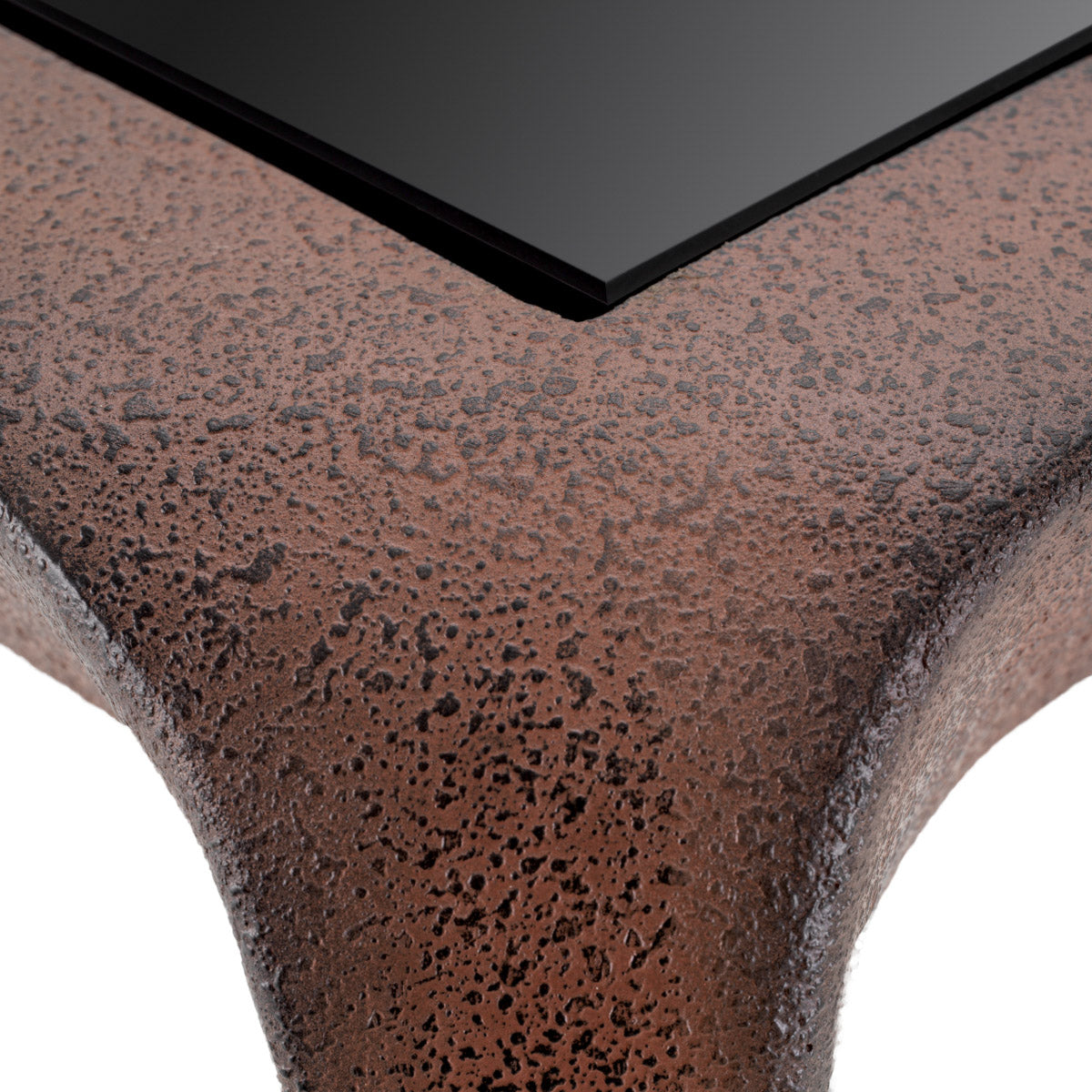 Eichholtz Console Table Quentin Vegas showroom for design guidance.