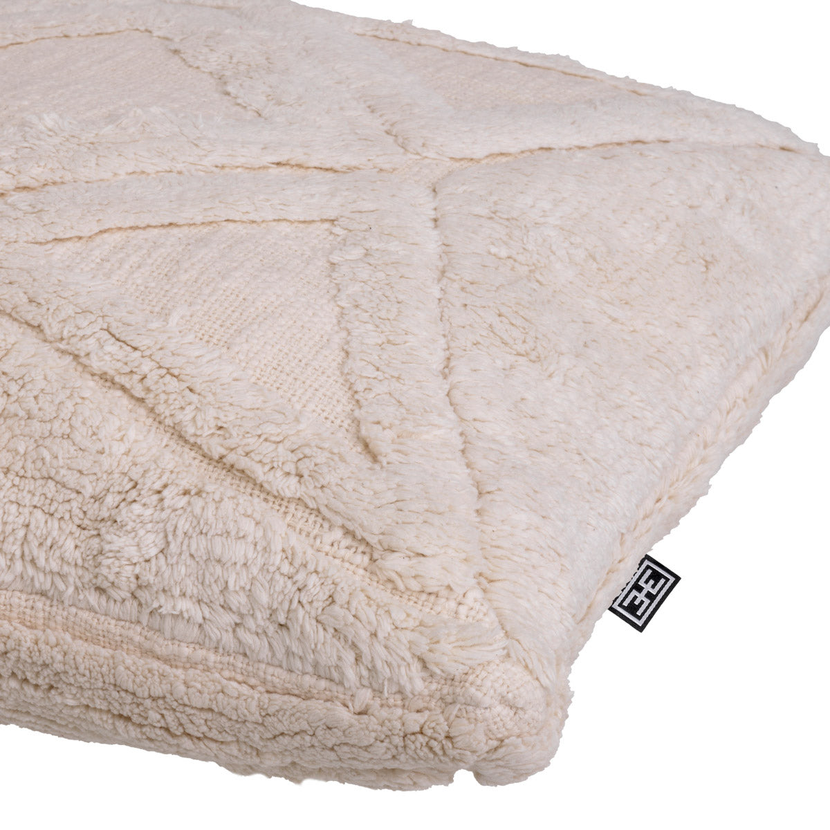 Eichholtz Cushion Malua S for a statement in any luxury interior. Expertly made for enduring style and everyday elegance.