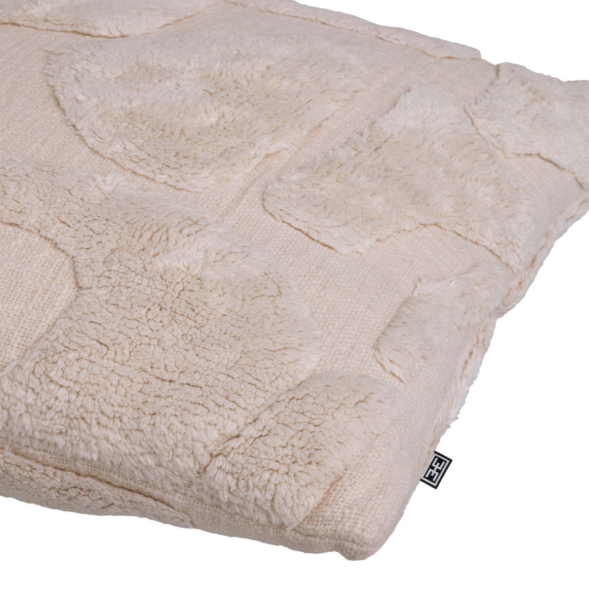 Eichholtz Cushion Menos L for a statement in any luxury interior. Expertly made for enduring style and everyday elegance.