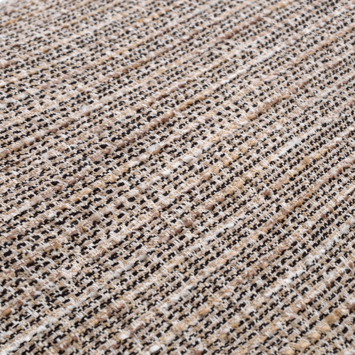 Eichholtz Cushion Palla S design guidance.