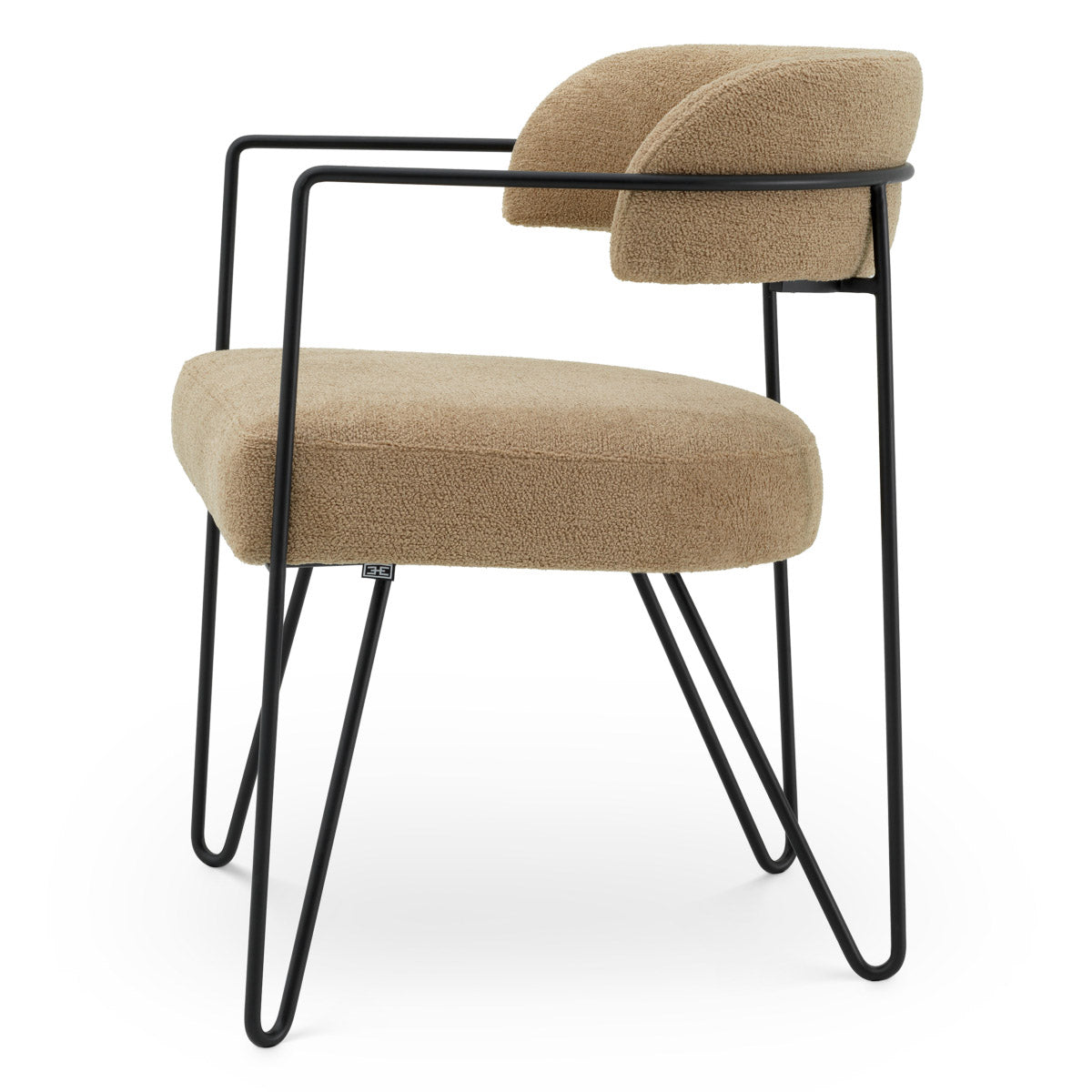 Eichholtz Dining Chair Giuseppe piece of furniture: it's an investment in a lifestyle of timeless elegance and iconic style.