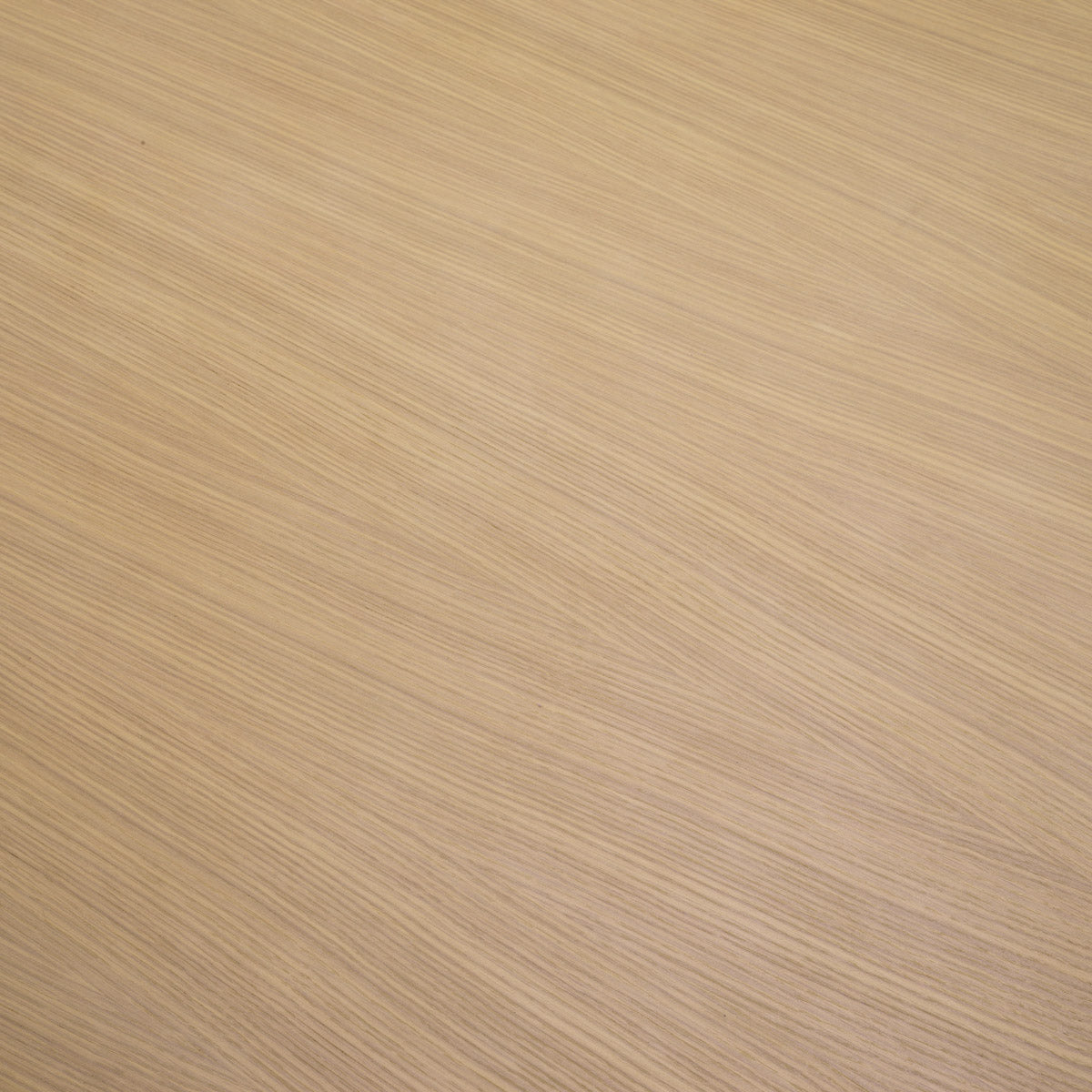 Eichholtz Dining Table Bergman L a statement in any luxury interior. Dimensions W 118.0" D 47.0" H 30.0" Expertly made