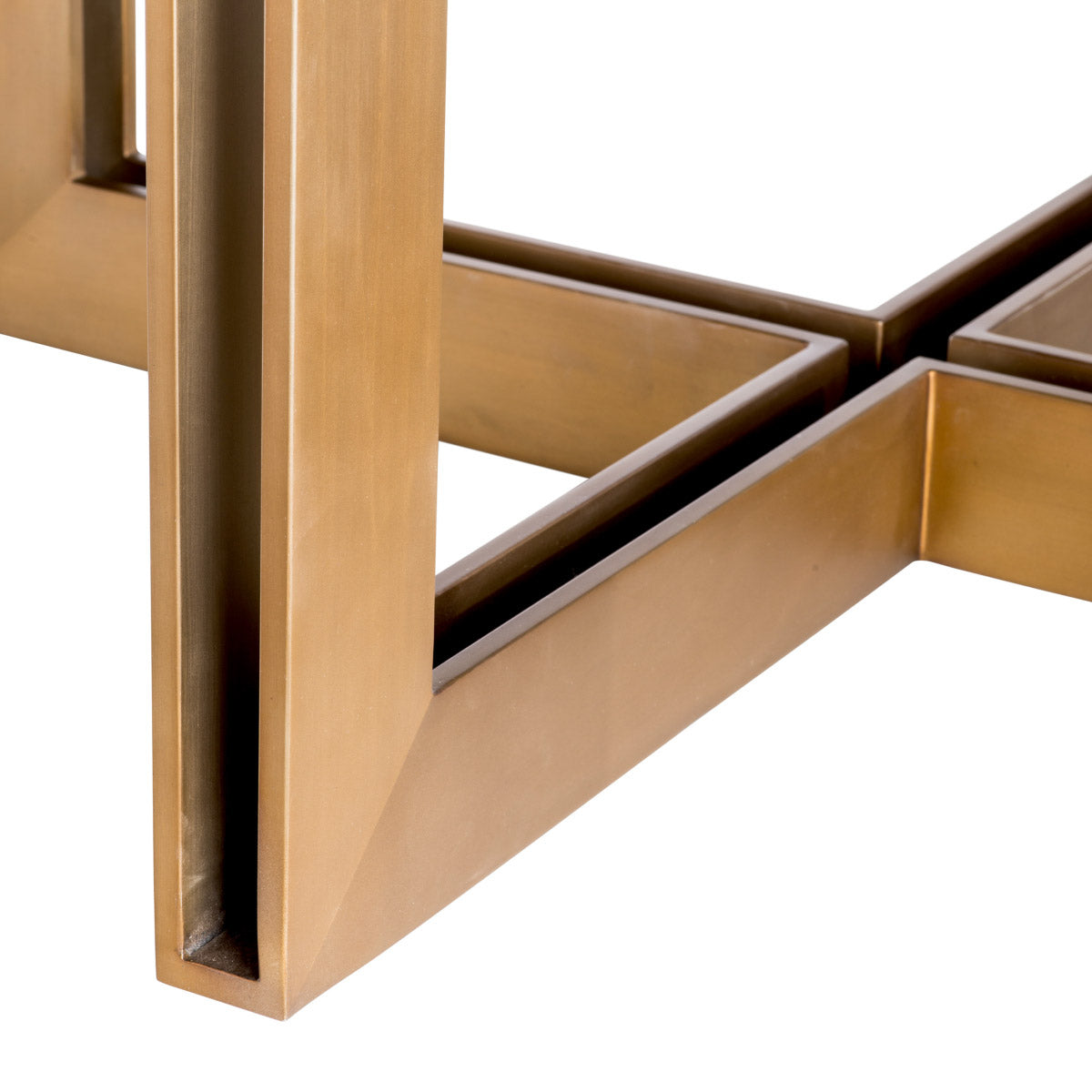 Eichholtz Dining Table Melchior oval any luxury interior. Dimensions W 78.5" D 47.0" H 30.0" Expertly made for enduring style