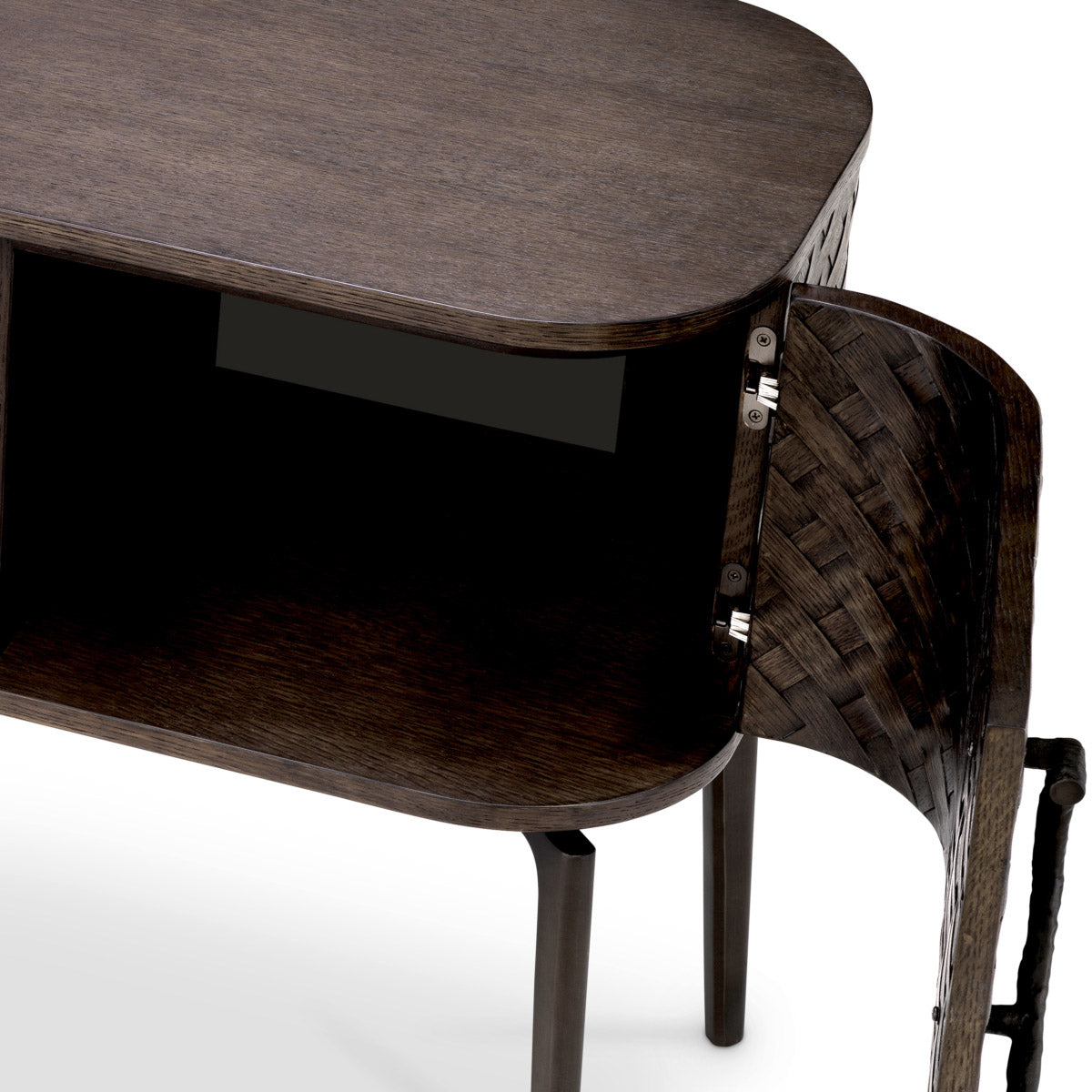 Eichholtz Dresser Nilsson Dresser is the perfect addition to any bedroom or living room. Dresser Nilsson Crafted by