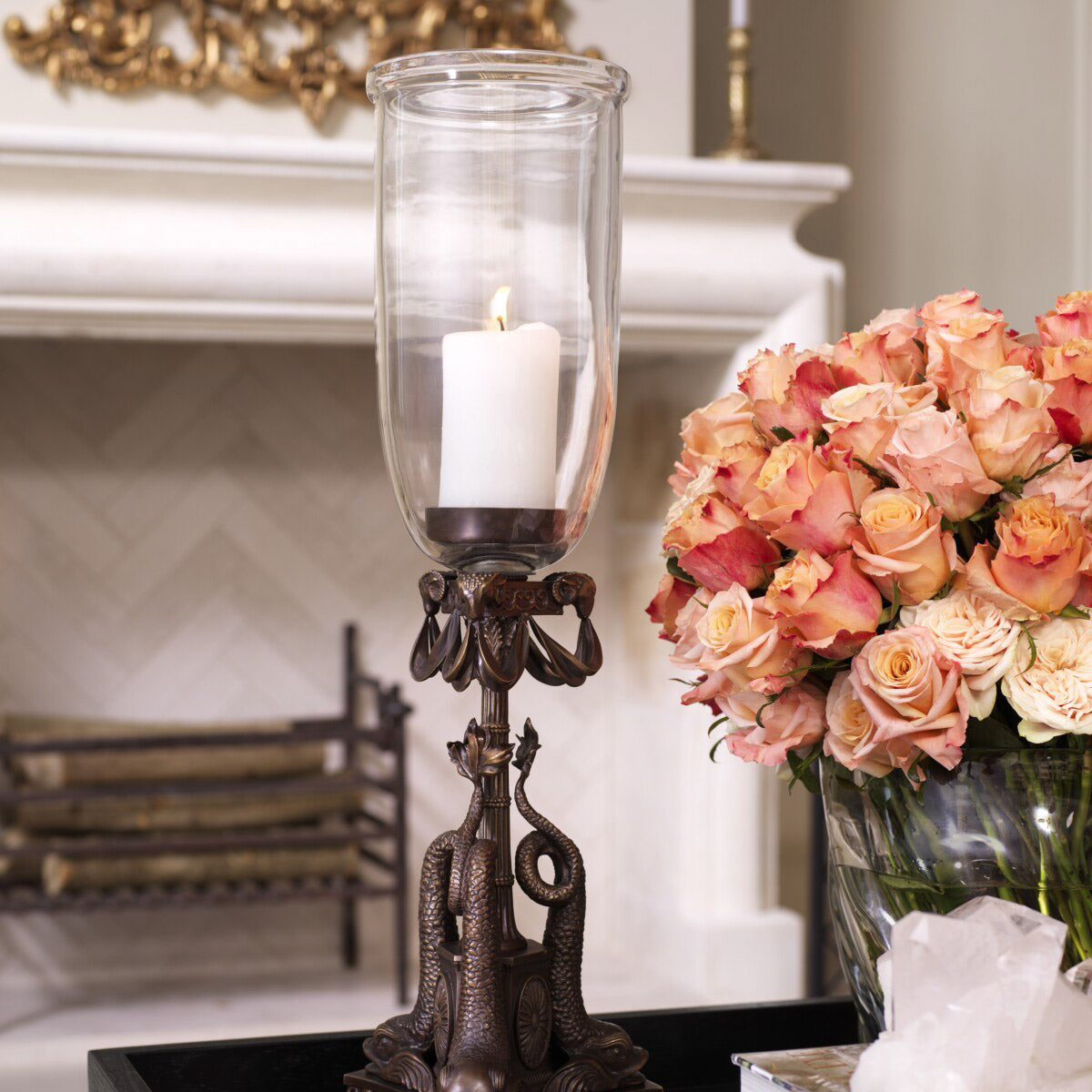 Eichholtz Hurricane Britannia highlights and clear glass, channels the historical charm of candle-based lighting. Before modern innovatio...