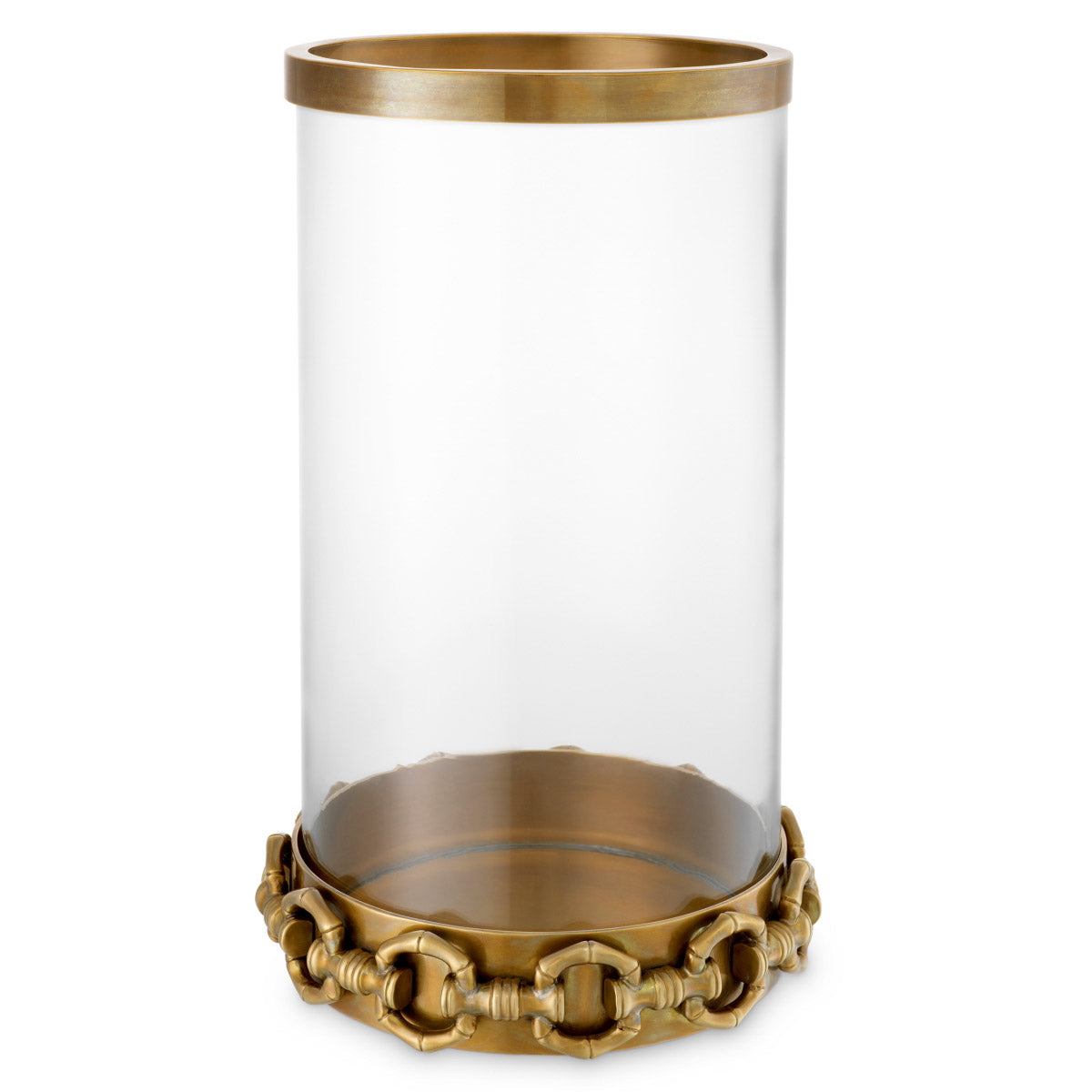 Eichholtz Hurricane Clementine L bedroom. Add a touch of timeless elegance to your home with this exquisite piece from