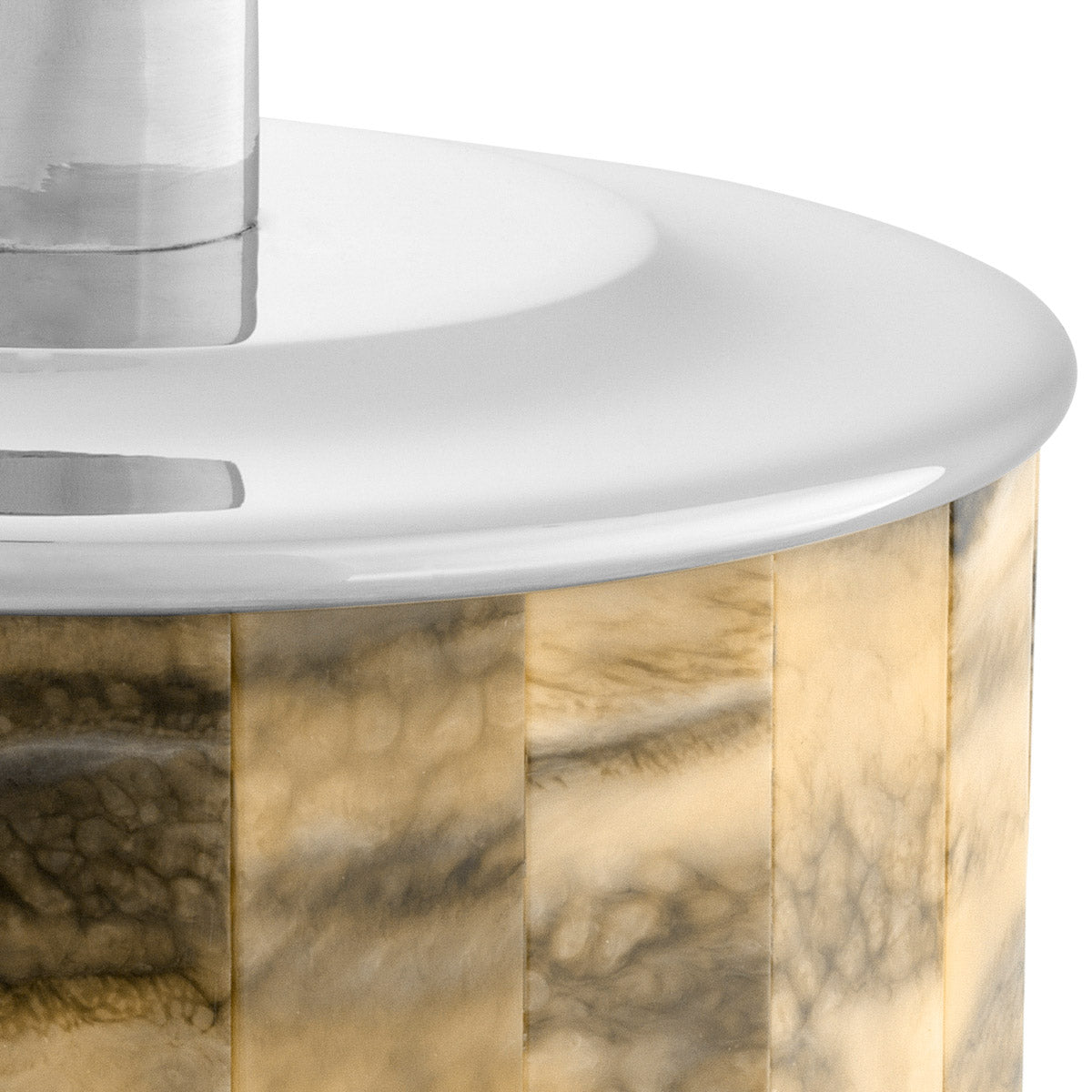 Eichholtz Lighter holder Bonham an iconic element in your decor, reflecting the opulent lifestyle that Eichholtz is renowned for.