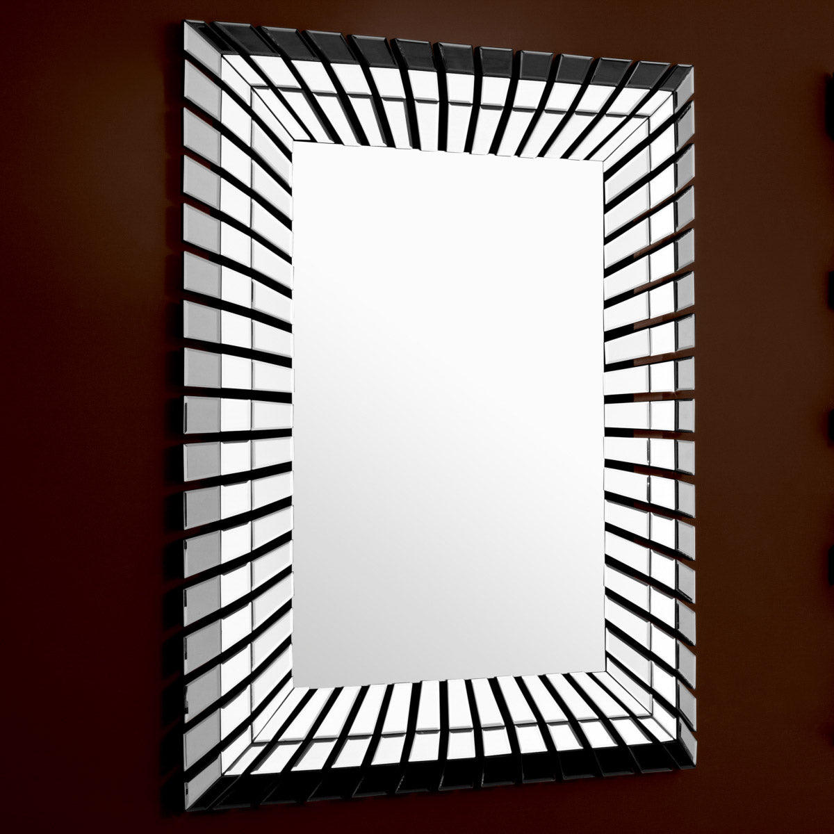 Eichholtz Mirror Granduca of Mid-Century Modernism, this elegant mirror is characterised by its mirrored glass sunburst frame. Rectangular