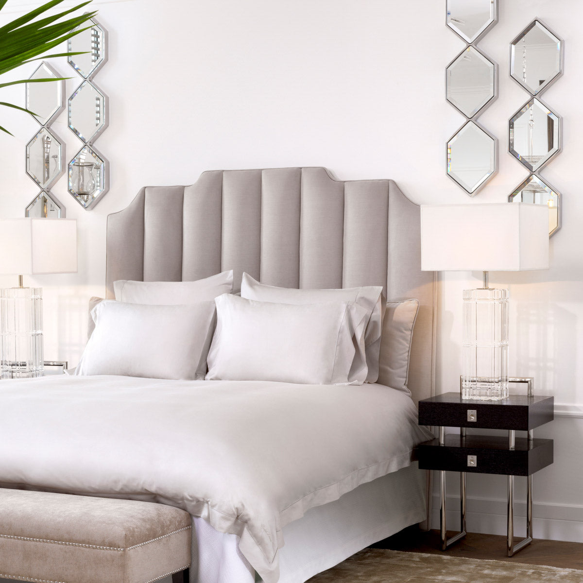 Eichholtz Mirror Saronno bevelled mirrors in a polished stainless steel frame, it will add visual appeal to your