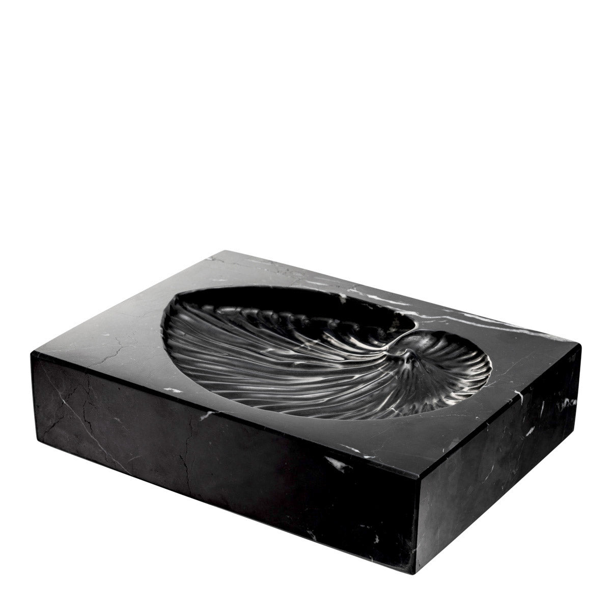 Eichholtz Object Conchiglia Bring organic style into your home with the intricate Conchiglia object. This artsy object is