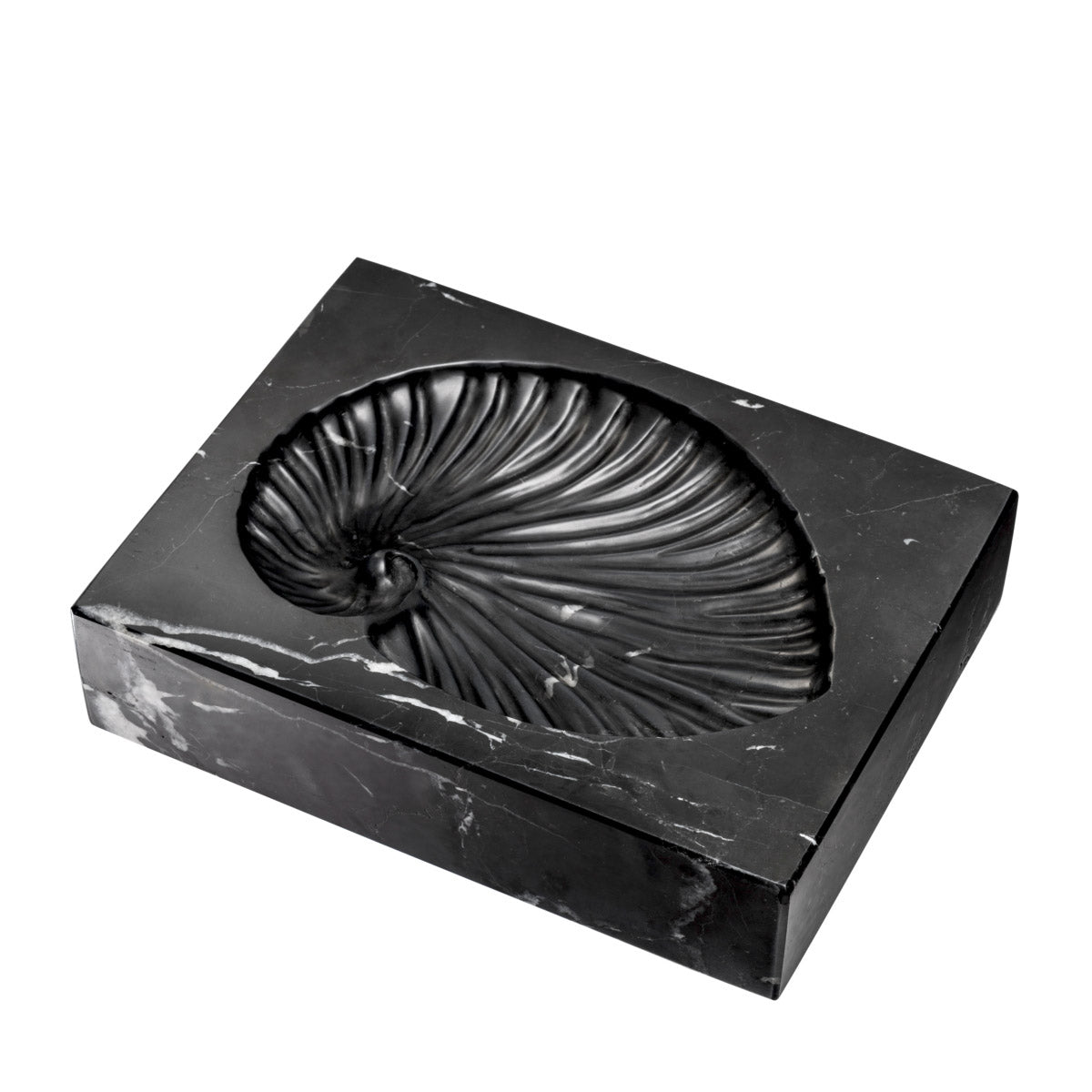 Eichholtz Object Conchiglia to be an eye-catcher on your coffee table. Object Conchiglia Crafted by Eichholtz this deco