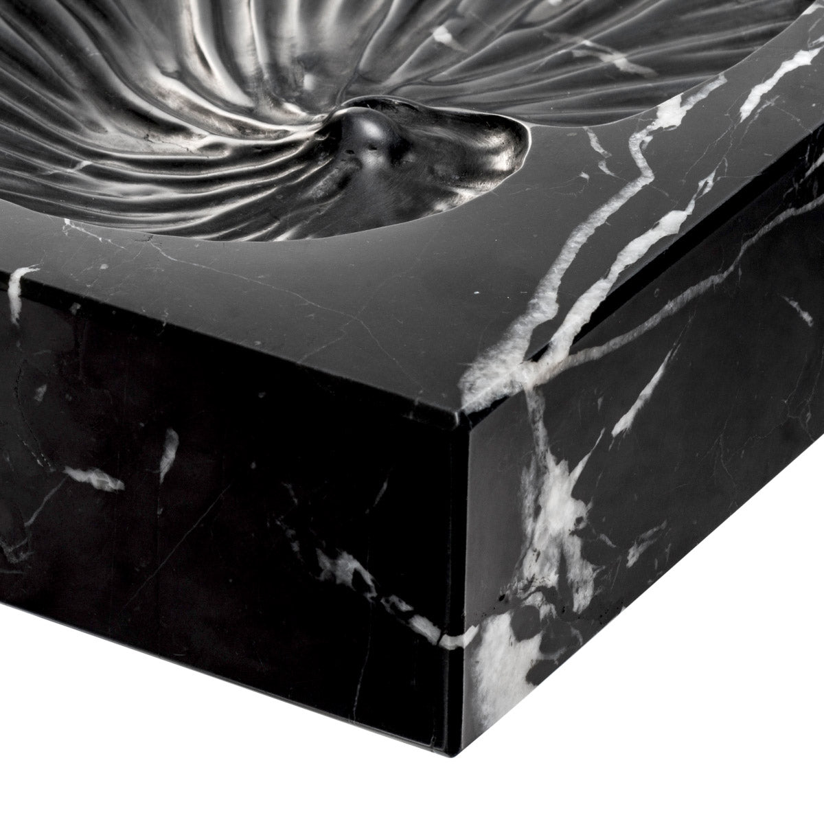 Eichholtz Object Conchiglia W 7.0" D 9.5" H 2.0" Expertly made for enduring style and everyday elegance. Contact