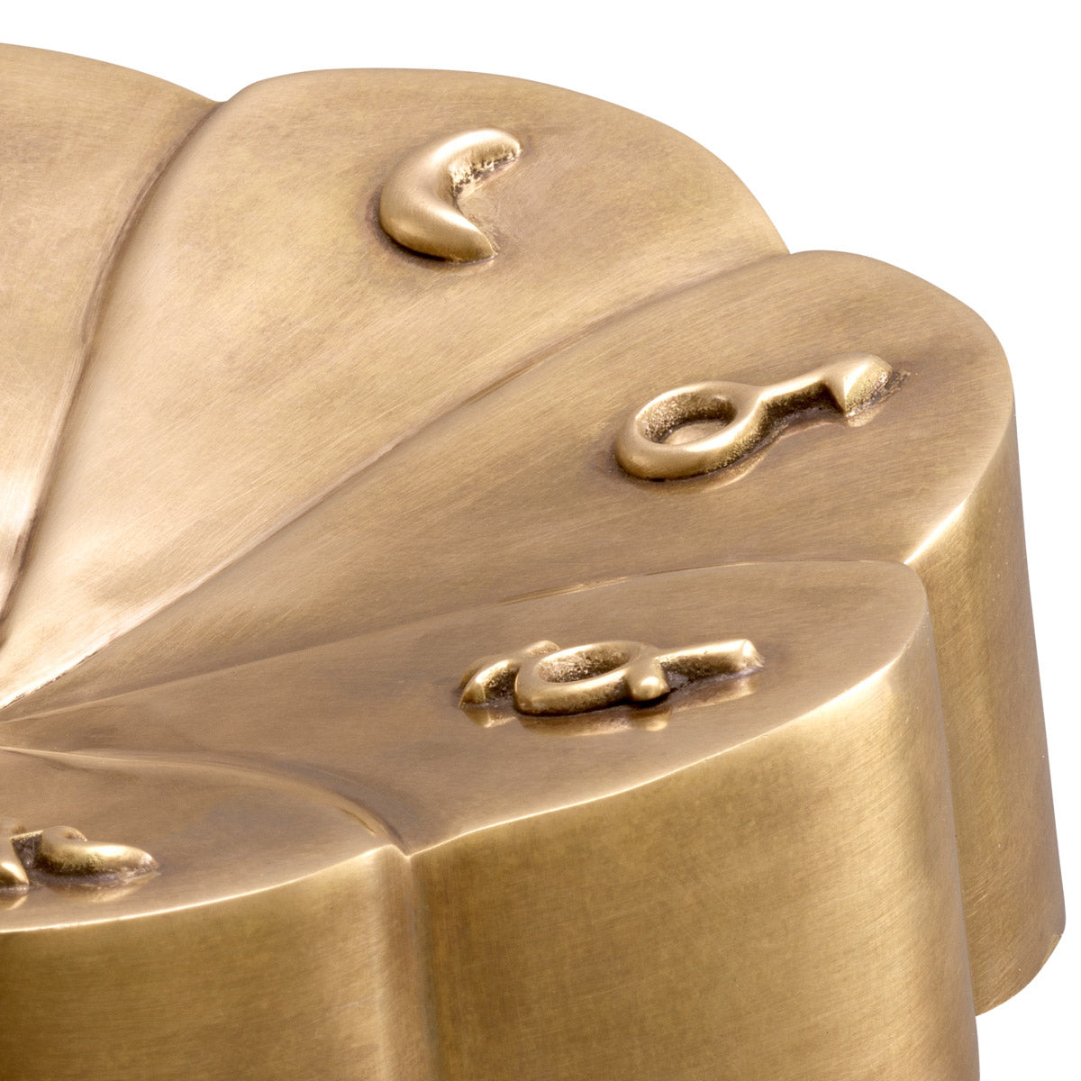 Eichholtz Object Lumeria to life, elevating your decor with cosmic elegance. Object Lumeria Crafted by Eichholtz this deco