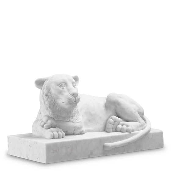 Eichholtz Object Reclining lion The "Reclining Lion" art piece, inspired by its vigilant muse, captures a majestic moment in