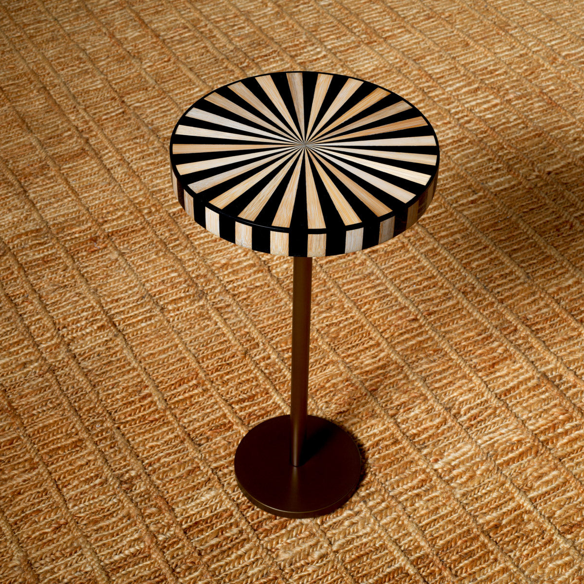 Eichholtz Side Table Albany stunning straw marquetry top, enhanced by a high gloss finish, adds sophistication to any setting.