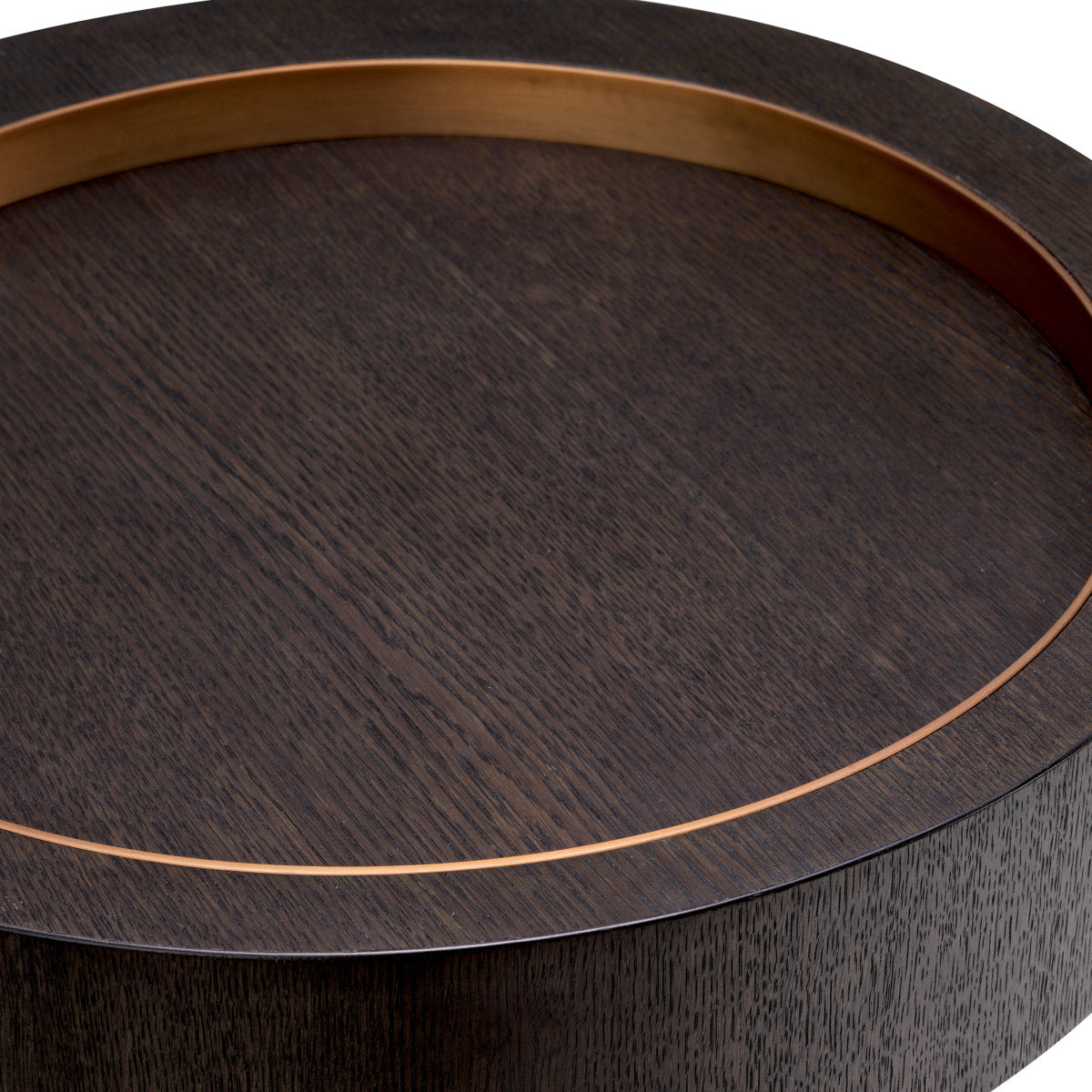 Eichholtz Side Table Otus round Side Table Otus will make it a statement of refined taste and refined living in
