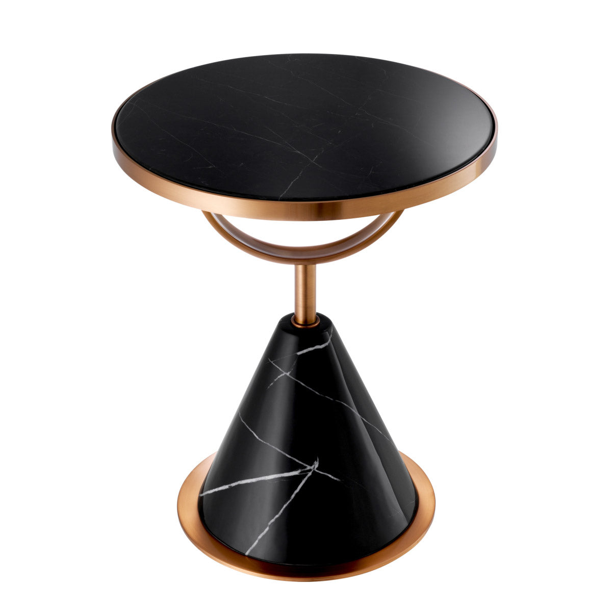 Eichholtz Side Table Park Lane setting. Side Table Park Lane Crafted by Eichholtz this side table pairs refined design with