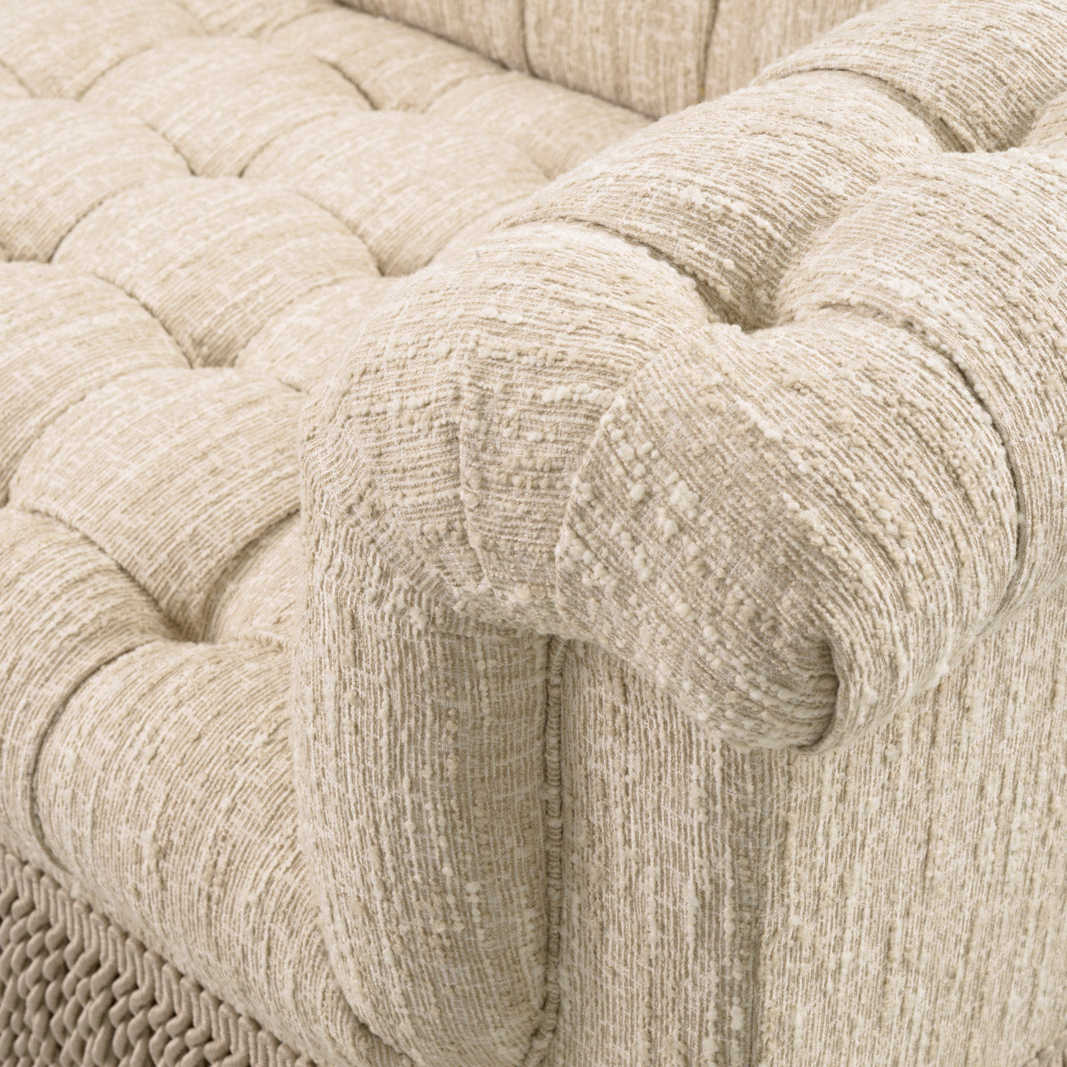 Eichholtz Sofa Dorantes sophistication of the Dorantes sofa by Eichholtz. Adorned in luxurious bouclé sonata cream fabric, this
