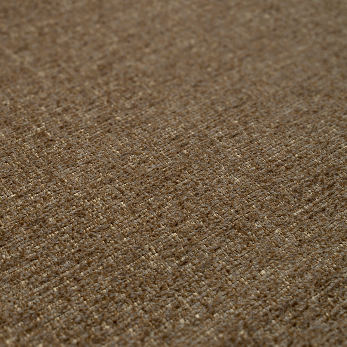 Eichholtz Sofa Björn S lasting comfort, complemented by durable materials for a versatile, modern appearance. EICHHOTLZ ATELIER Our Eich...