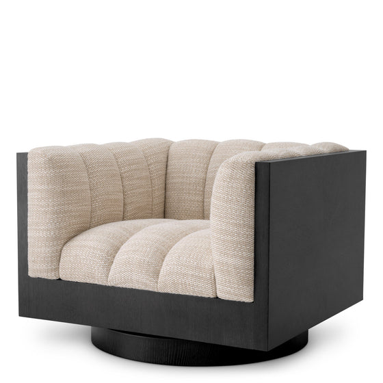 Eichholtz Swivel Chair Davide Immerse yourself in the luxury of Eichholtz's Davide Armchair, a perfect blend of comfort and