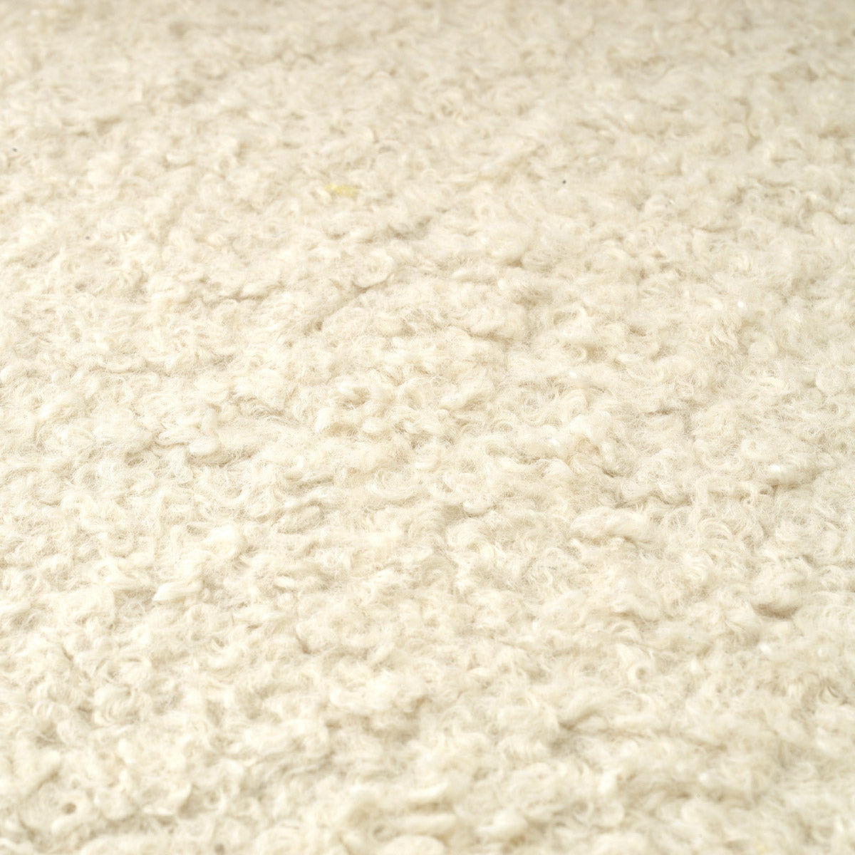 Eichholtz Swivel Chair Mello for design guidance.