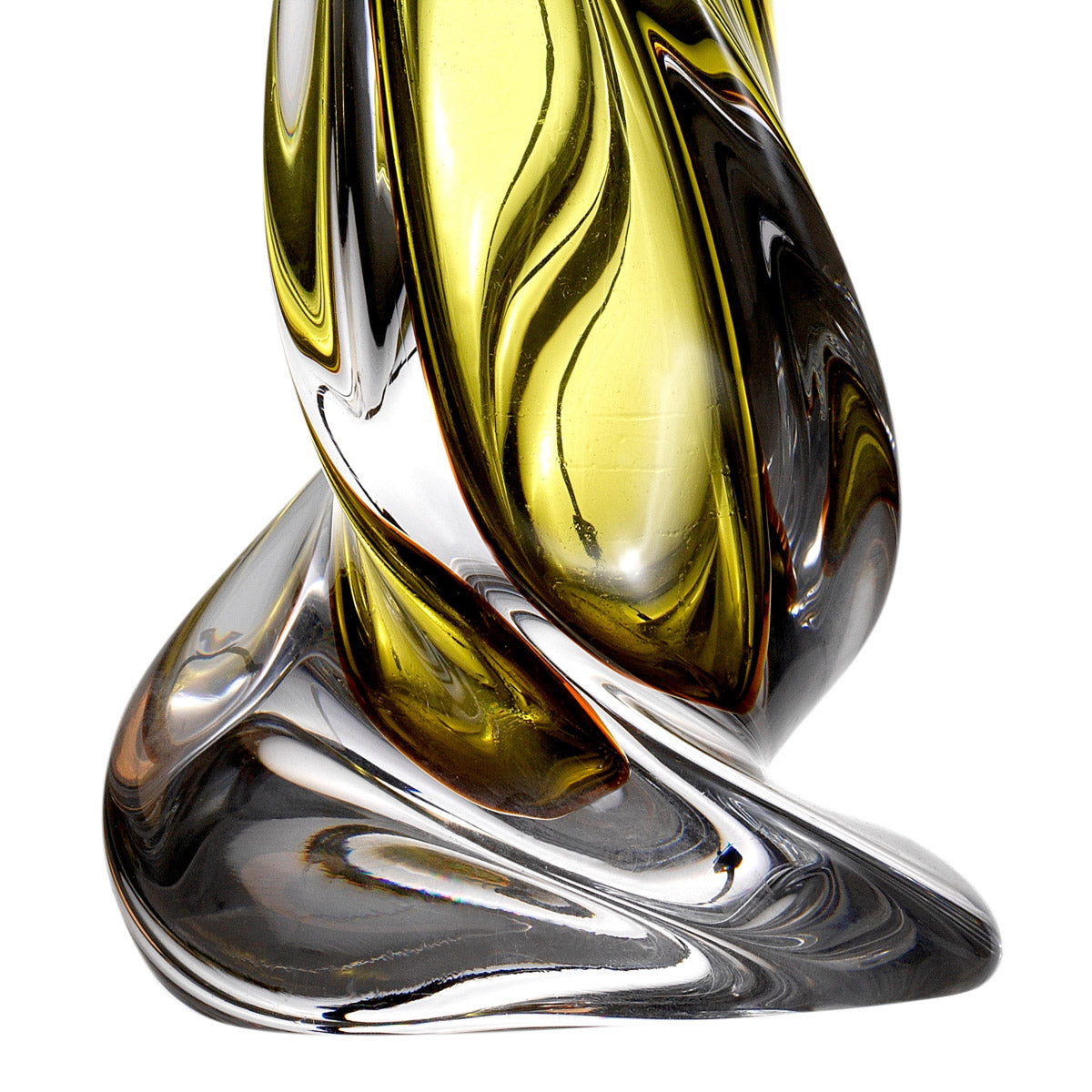 Eichholtz Table Lamp Carnegie green lampshade. Table Lamp Carnegie Crafted by Eichholtz this table lamp pairs refined design with