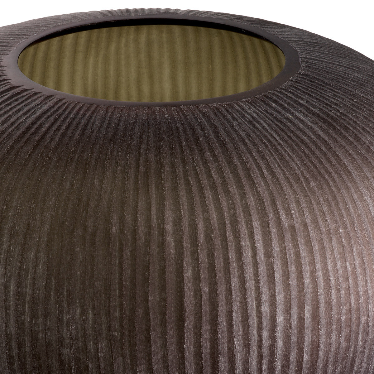 Eichholtz Vase Bayly pairs refined design with elevated materials for a statement in any luxury interior. Expertly made