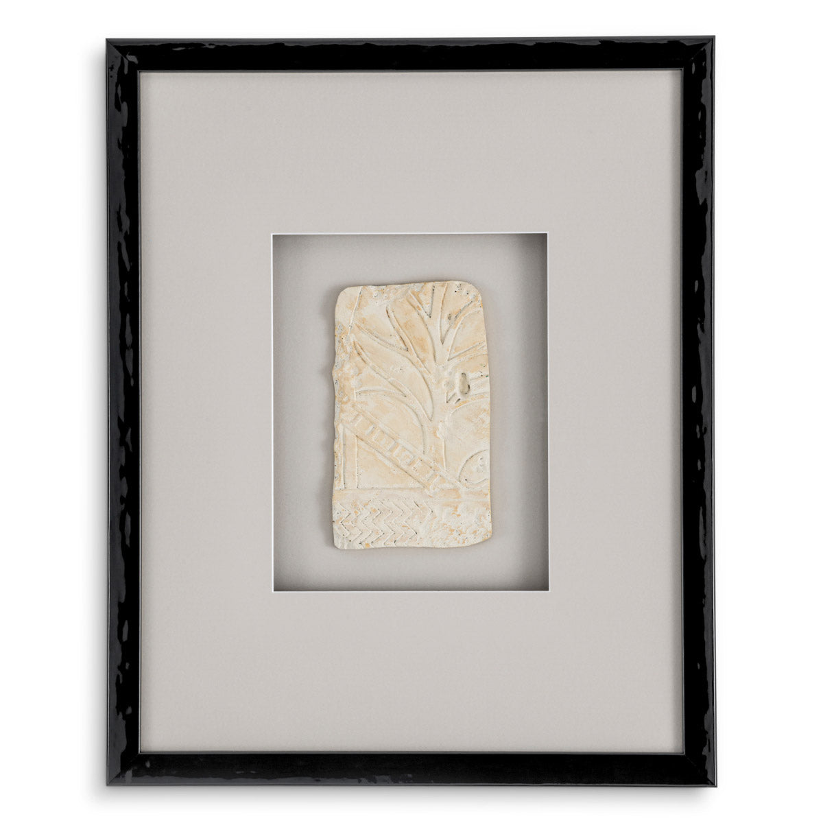 Eichholtz Wall Art Inlay Hatshepsut set of 4 art evokes the historical allure of the art and architecture of Egypt's New Kingdom. Elevate