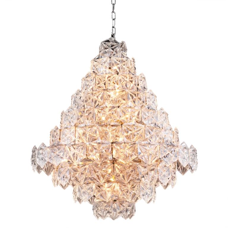 Eichholtz Chandelier Hermitage L nickel finish Channel glamorous designer style into your interior setting with the Hermitage L Chandelier. Instead
