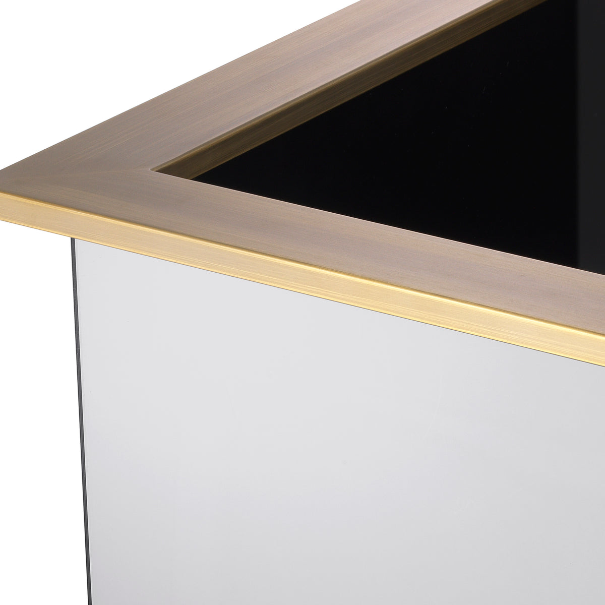 Eichholtz Planter Moorea br brass finish smoke mirror glass Add glamour and sophisticated style to your décor with the sleek Moorea Planter. This modern pl