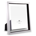 Eichholtz Picture Frame Mulholland XL silver finish Encase cherished memorabilia like photographs, postcards or entrance tickets in the silver-plated Mu