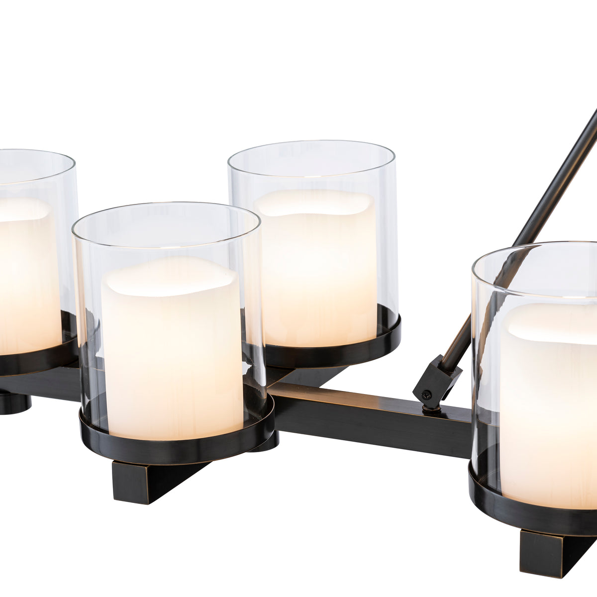 Eichholtz Chandelier Donovan bronze highlight finish Perfect for hanging over a dining table or kitchen island, Chandelier Donovan pairs a handsome look