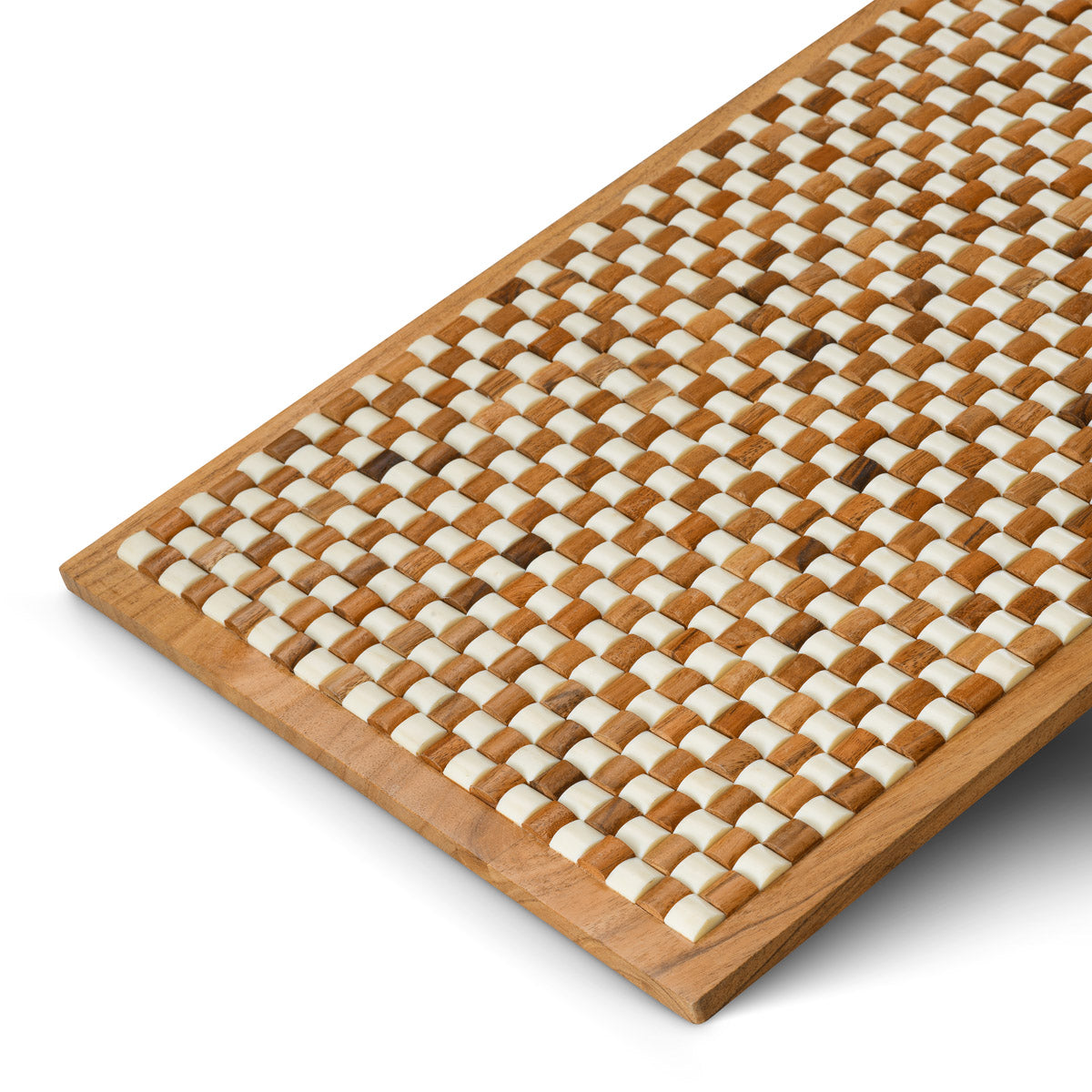 Angled view of Box Cavendish L showing proportions and detailing (Image 3)